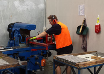 手机号轰炸免费在线网站